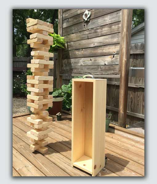 Giant Stacking Game thumbnail 3