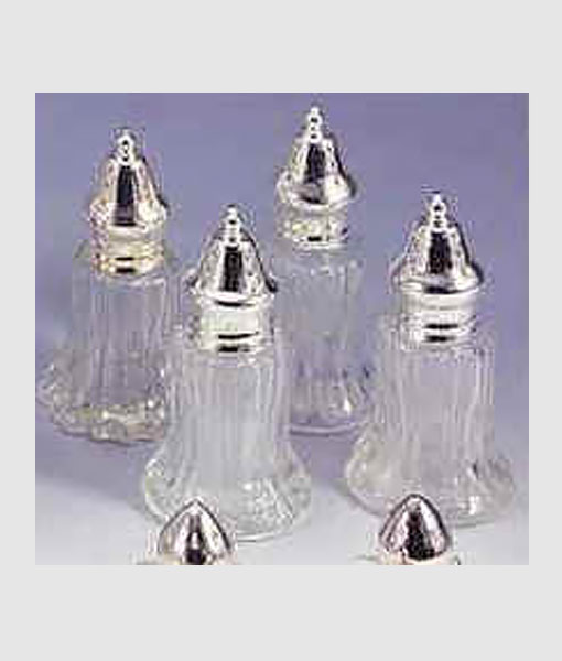 Salt and Pepper Shakers thumbnail 2